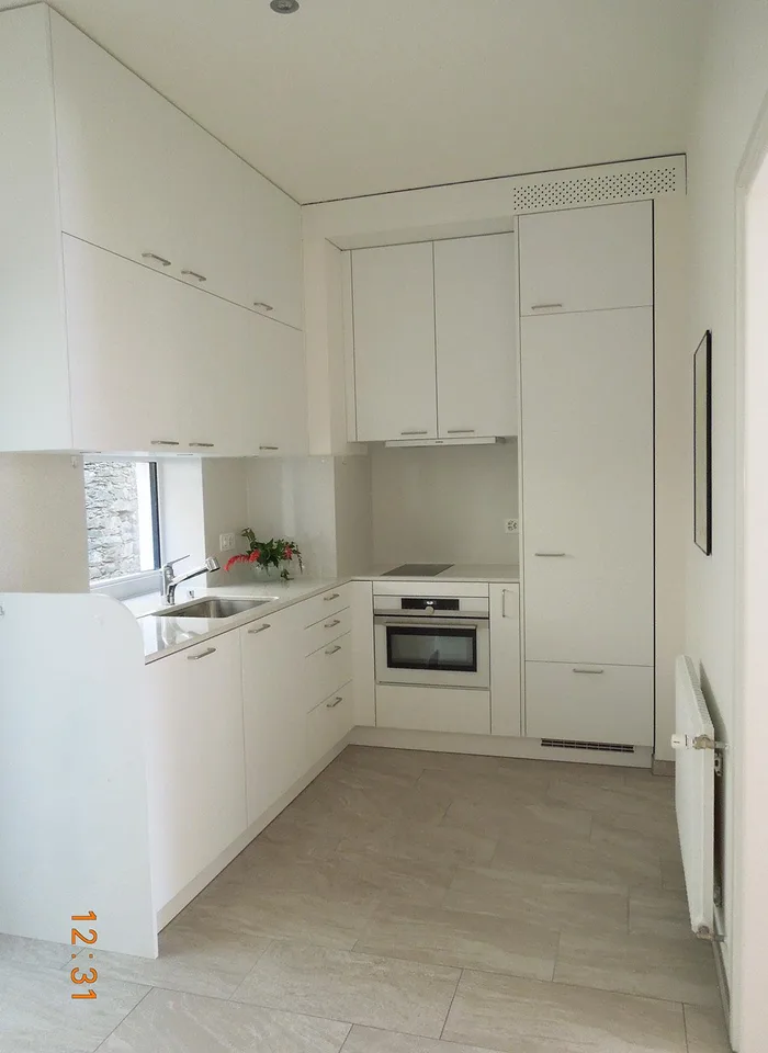Moderne sonnige Wohnung an ruhiger top Seesichtlage – Foto 7 von 11
