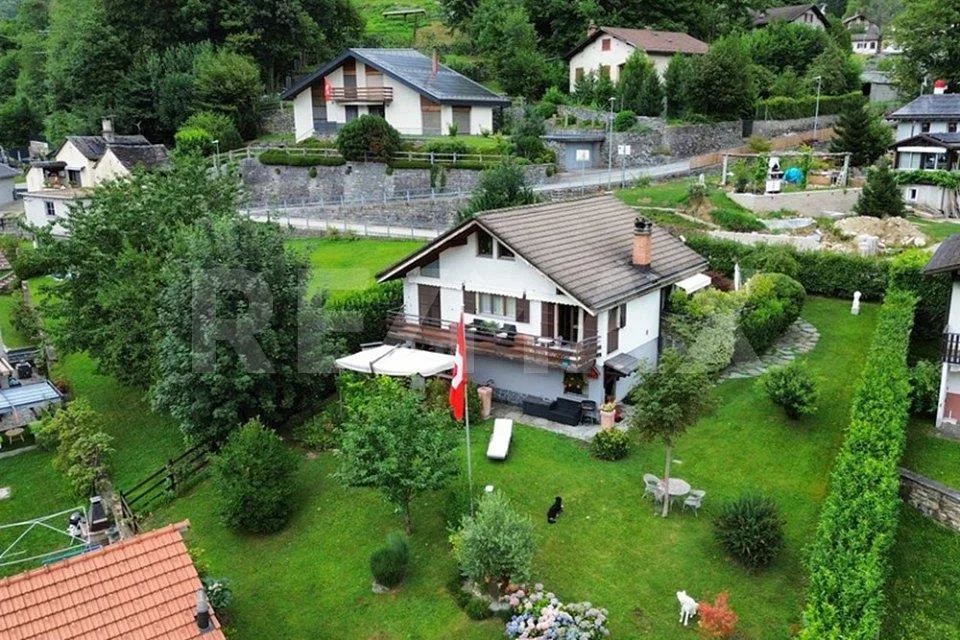 Casa unifamiliare con splendida vista immersa nella natura della valle di Blenio – Foto 5 von 19