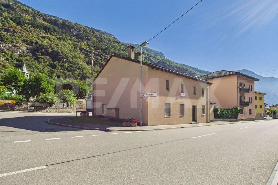 Casa singola ristrutturata con due unità abitative locate ideale an... – Foto 13 von 14