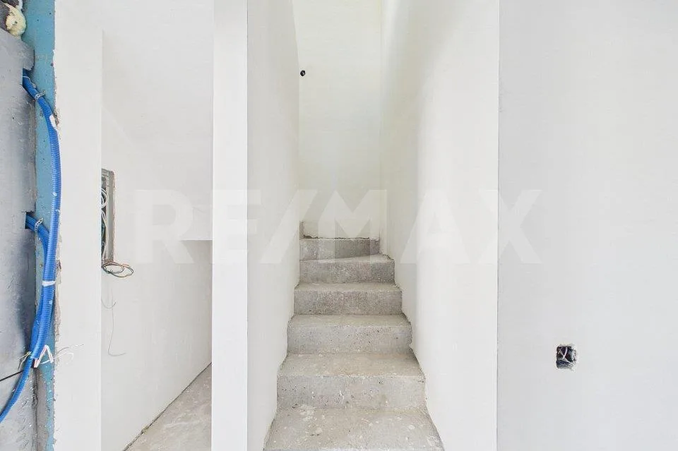 Duplex 3 ½ locali con vista lago e giardino - come una casa a Melano – Foto 4 von 14