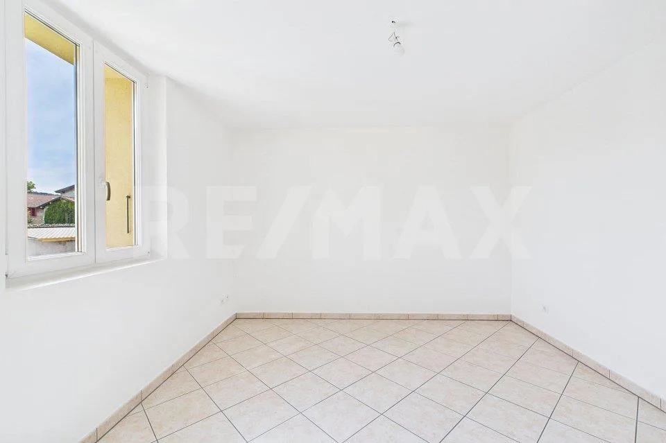 Appartamento di 4 ½ locali ristrutturato a Genestrerio – Foto 6 von 20