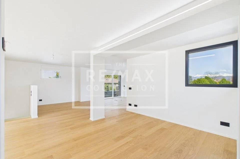 Nuovo e moderno appartamento duplex di 3 ½ locali con ampia terrazza e splendida vista – foto 12 di 15