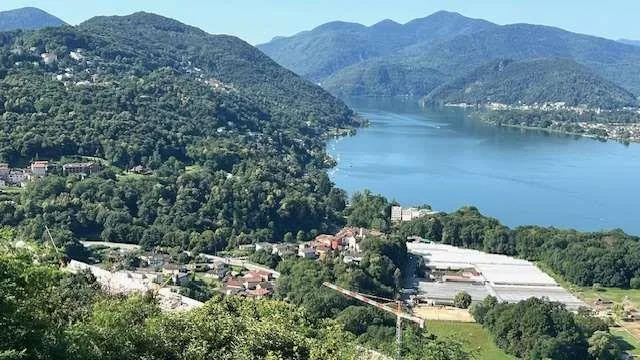 Lugano Muzzano Villa con vista lago mozzafiato piscina e bella terrazz – Foto 4 von 22