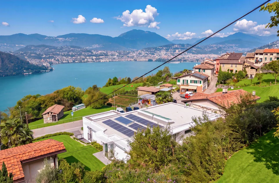 Exklusive und prächtige Villa mit Seeblick, 6,5 Zimmer in Pugerna – Foto 26 von 26