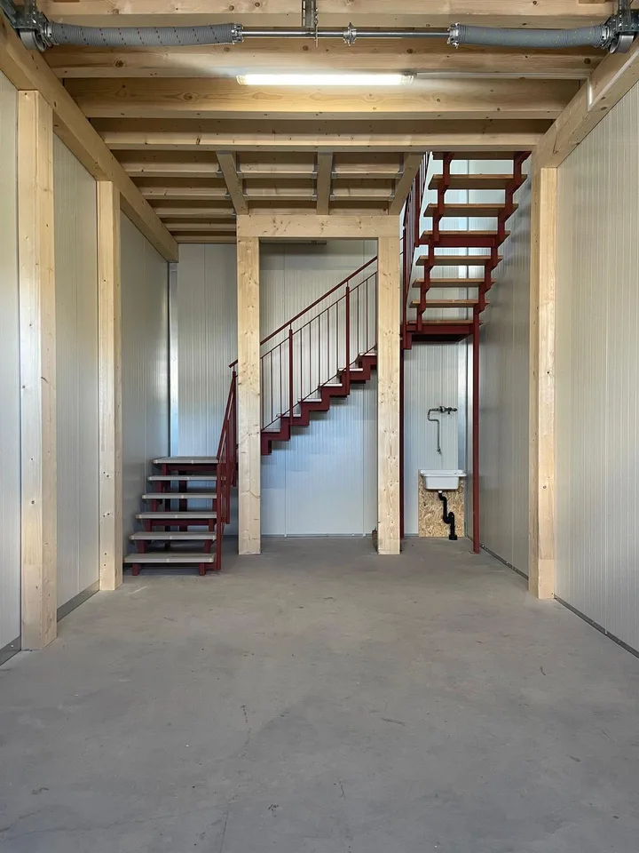 Neuer Lagerraum mit mindestens 40m² -72m2 mit Parkplatz in Ramsen z...