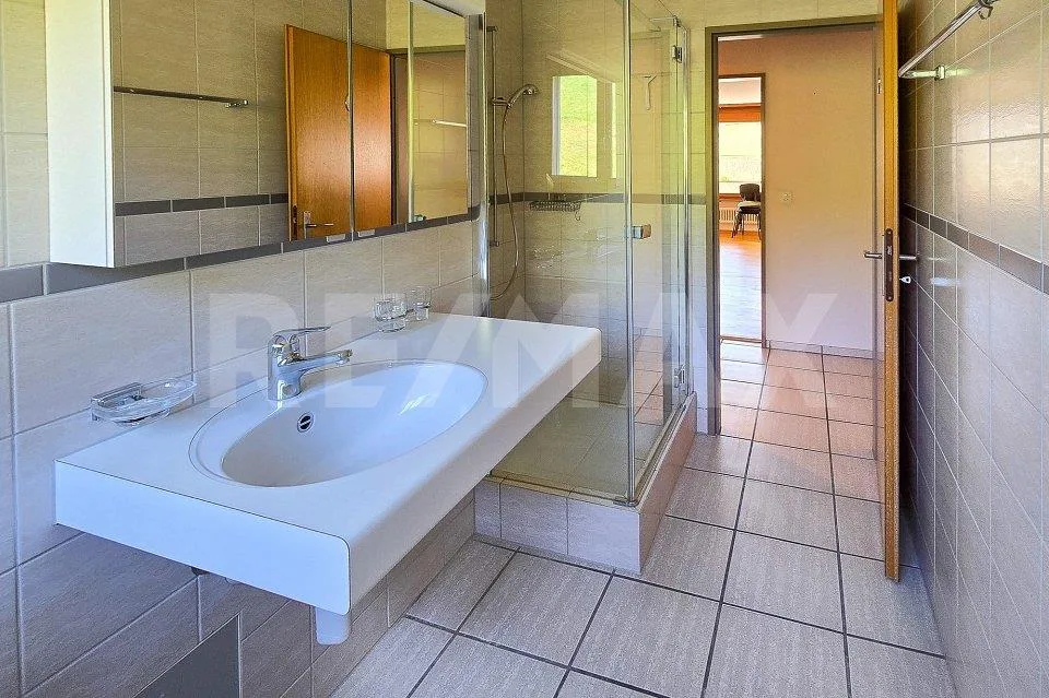 Your new home renovated, sunny and ready to move in