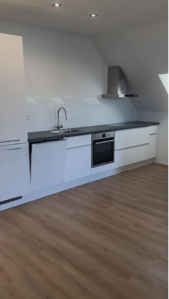Helle Dachgeschosswohnung zum Wohlfühlen