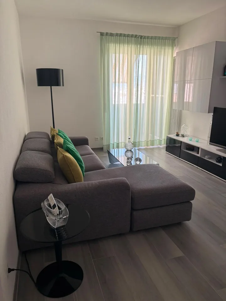 Chiasso - cercasi subentrante