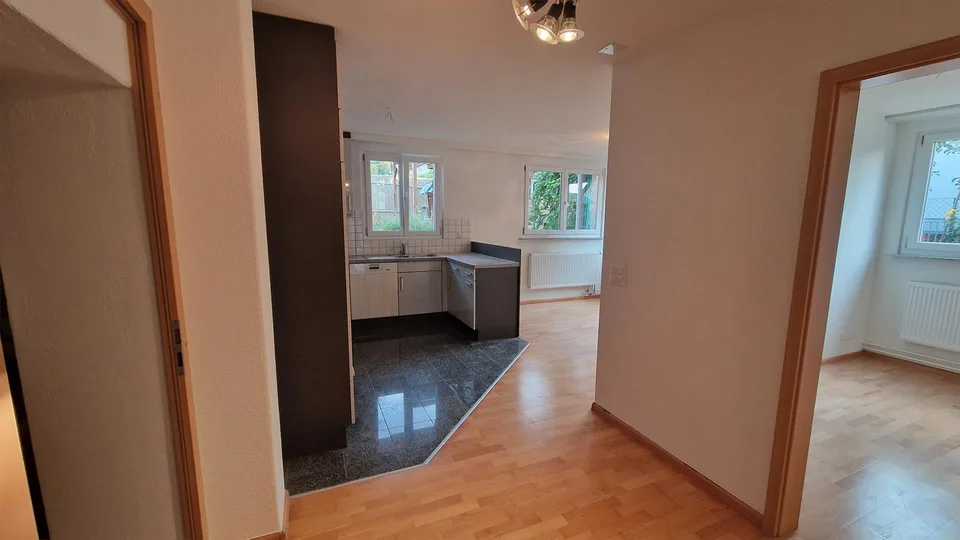 3.5 Zimmer Wohnung mit Gartenanteil