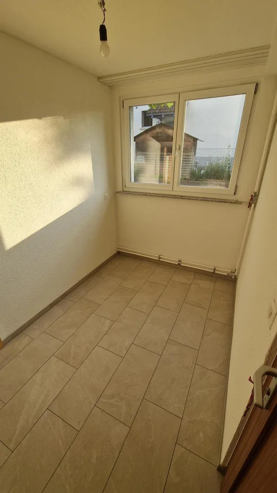 3.5 Zimmer Wohnung mit Gartenanteil