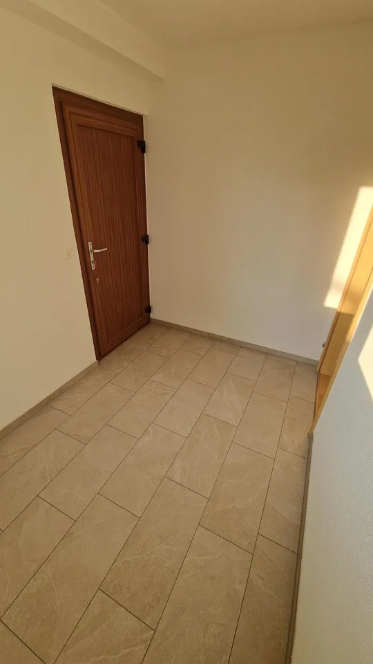 3.5 Zimmer Wohnung mit Gartenanteil