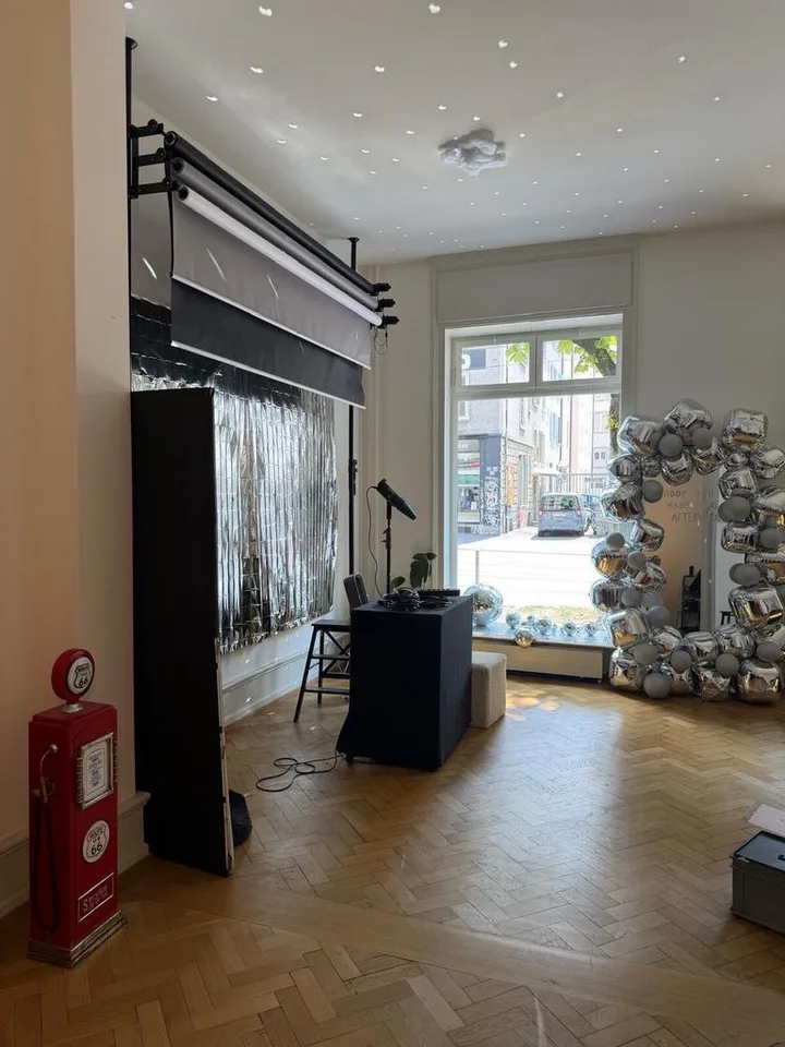 Attractive retail/commercial space in top location at Stauffacherstrasse 100