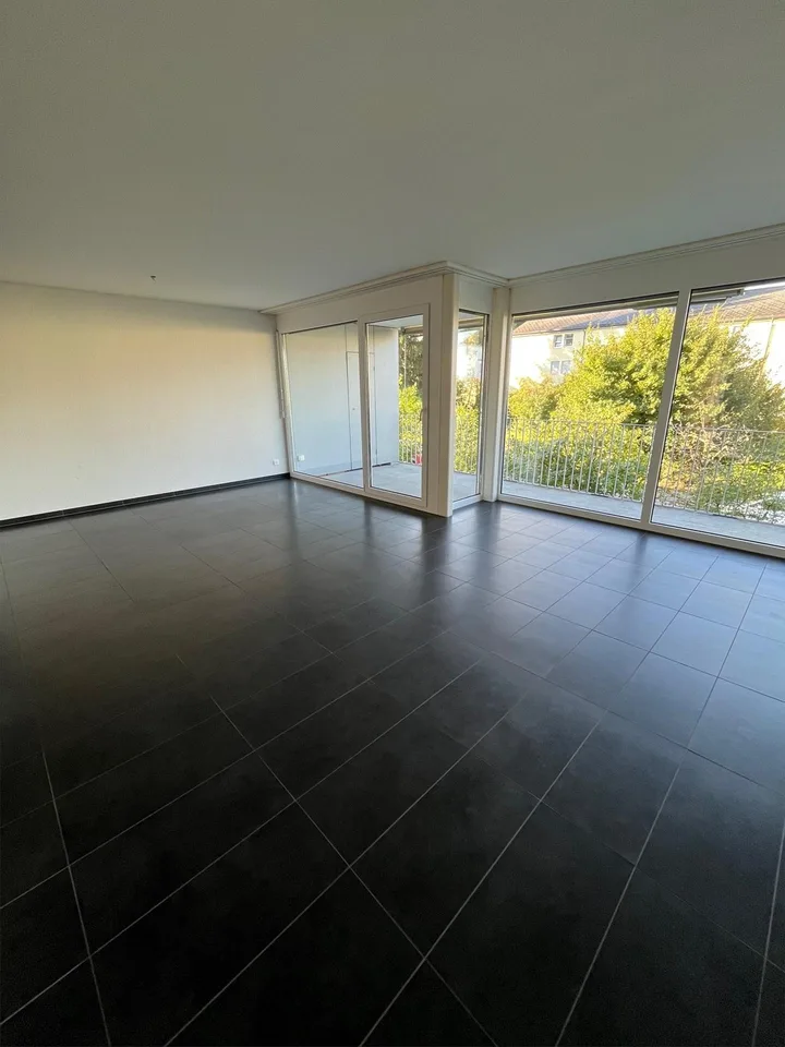 moderne 4.5-Zimmerwohnung in Ostermundigen