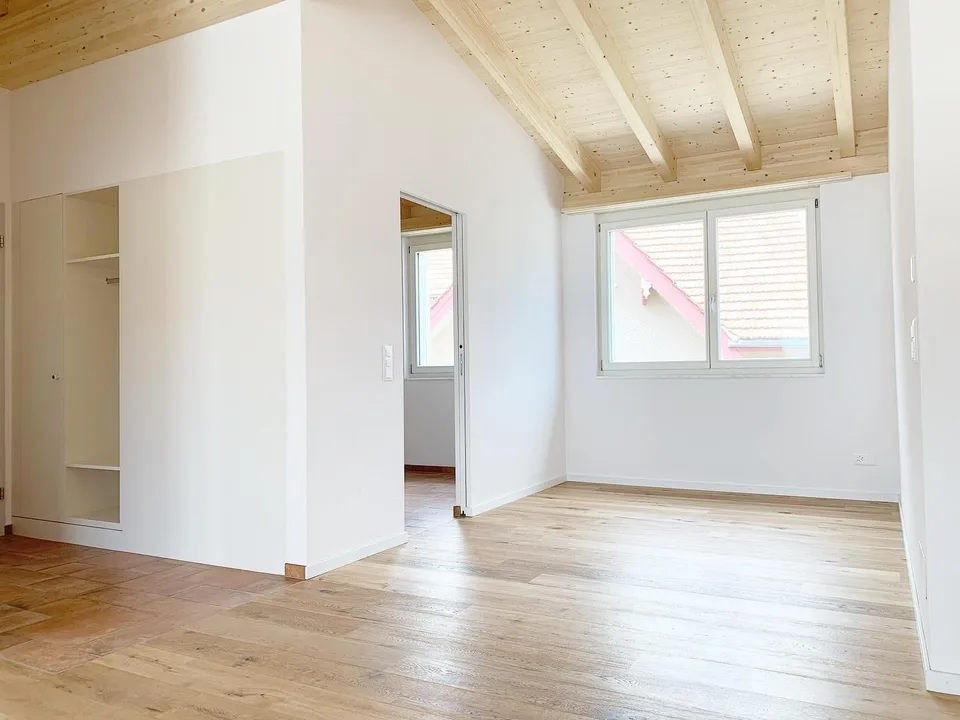 schöne und helle 4.5 Zimmer Wohnung