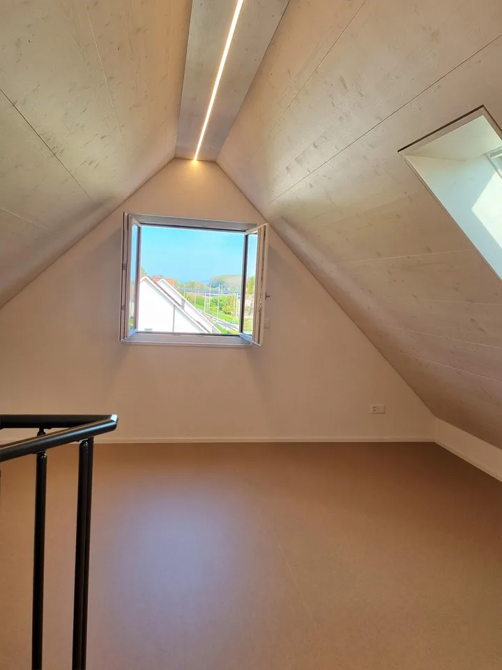 In 5 Minuten am See – 3.5-Zimmer-Maisonettewohnung mit Charme