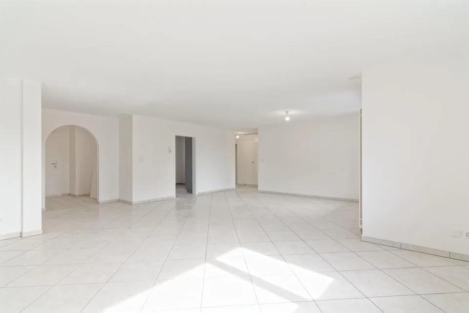 3.5-Zimmer Wohnung, 1. Obergeschoss mit ca. 121 m² Wohnfläche und Lift