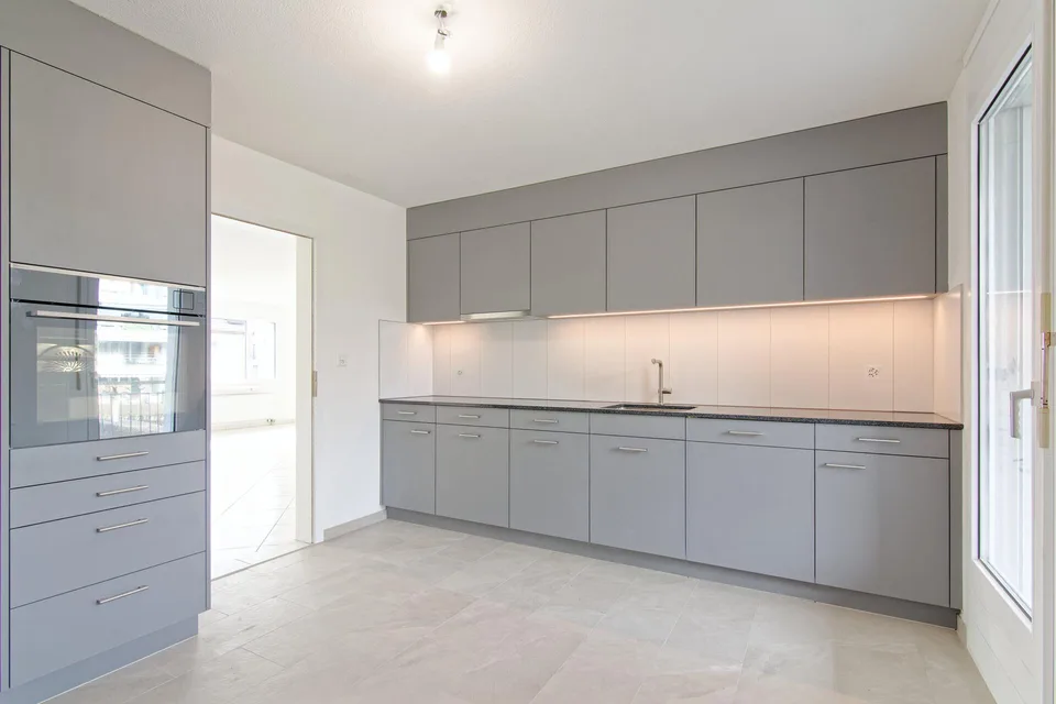 3.5-Zimmer Wohnung, 1. Obergeschoss mit ca. 121 m² Wohnfläche und Lift
