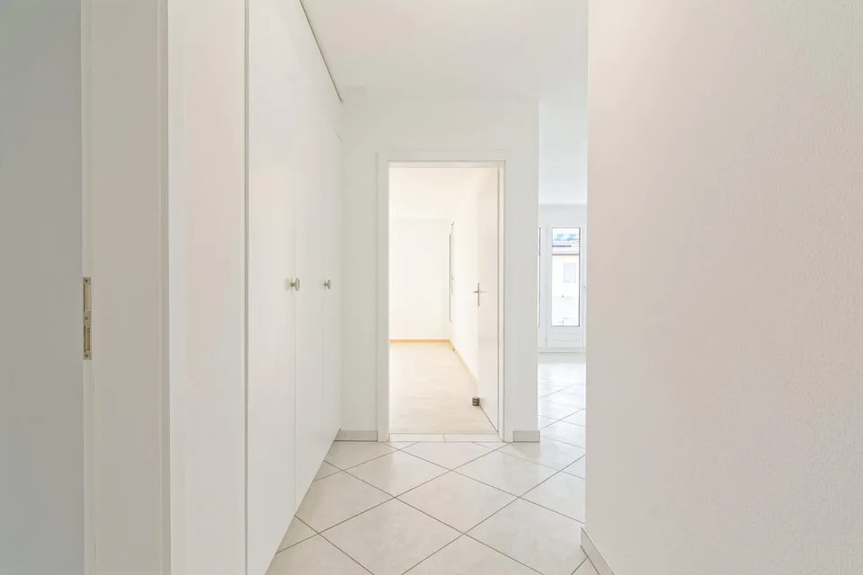 3.5-Zimmer Wohnung, 1. Obergeschoss mit ca. 121 m² Wohnfläche und Lift