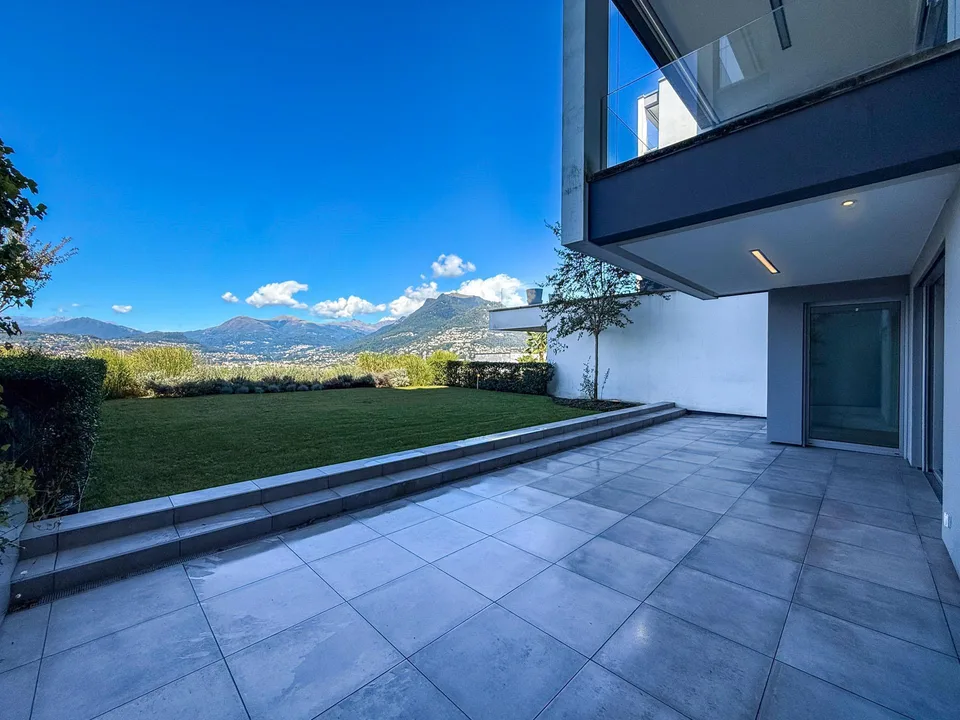 Splendido 4.5 locali di lusso vista lago a Paradiso