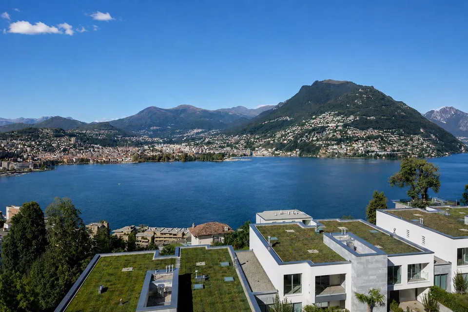 Splendido 4.5 locali di lusso vista lago a Paradiso