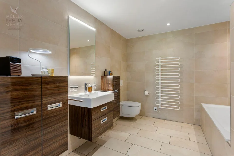 Exklusive 4 1/2 Zimmer-Wohnung im Herzen von Seuzach