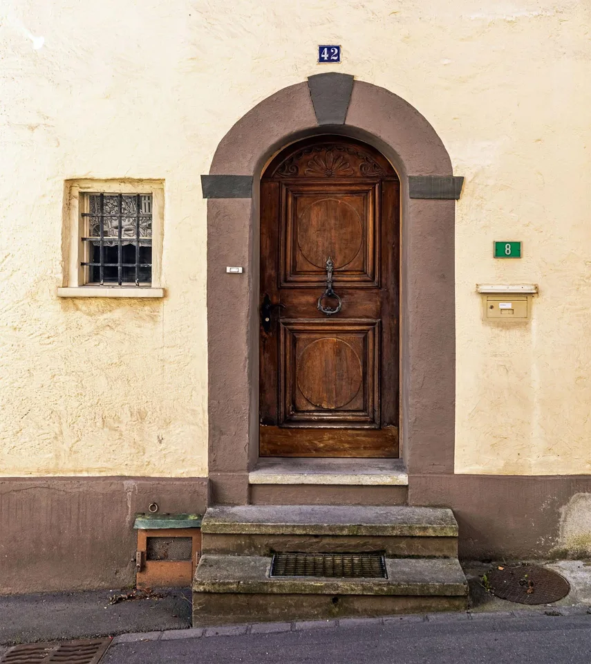 Haus im Dorfkern von Jenins kaufen