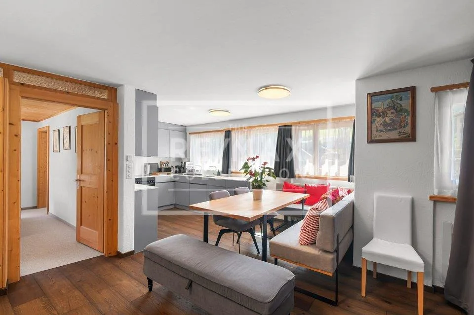 Charmante 4½-Zimmer-Maisonettewohnung mit Cheminée an ruhiger Lage