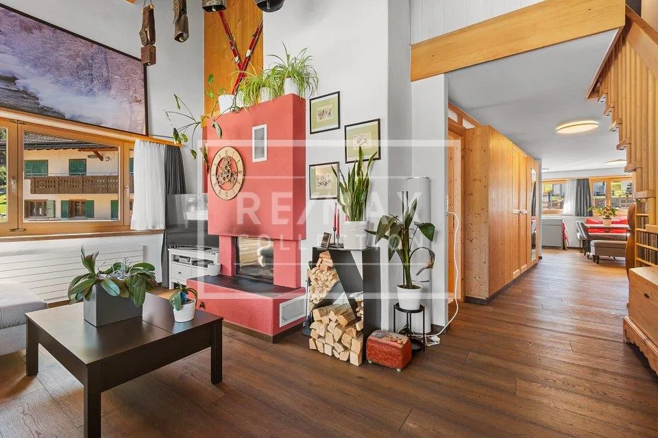 Charmante 4½-Zimmer-Maisonettewohnung mit Cheminée an ruhiger Lage
