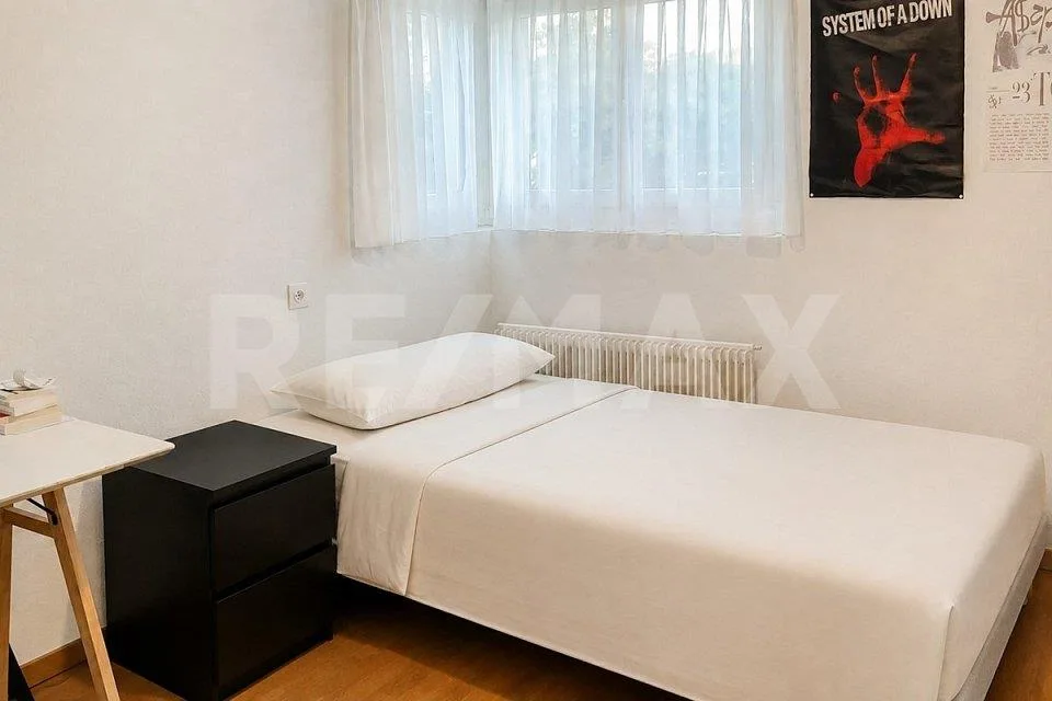 5.5 Zimmer Einfamilienhaus mit Pool, Garten und vielseitigem Aussen...