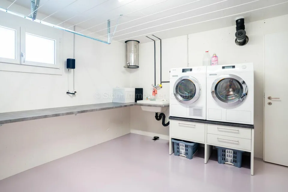 Familienfreundliches 4.5-Zimmer-DEFH in gepflegter Überbauung