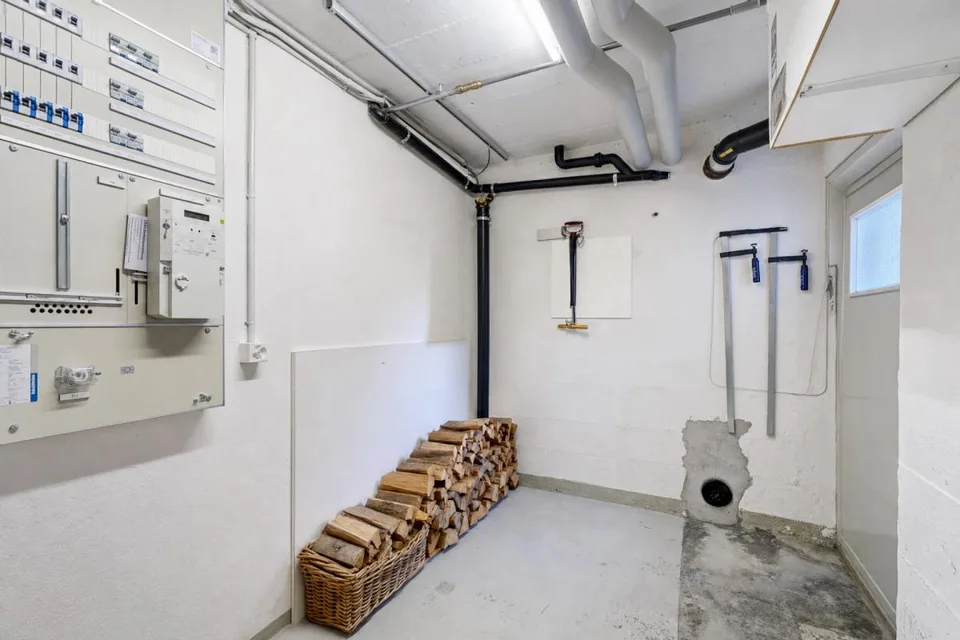 gepflegtes Einfamilienhaus mit Vorplatz und Terasse