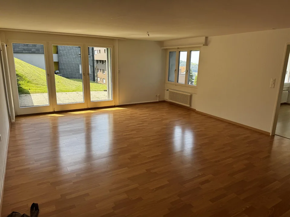 4-1/2 Zi - Sitzplatzwohnung Parterre