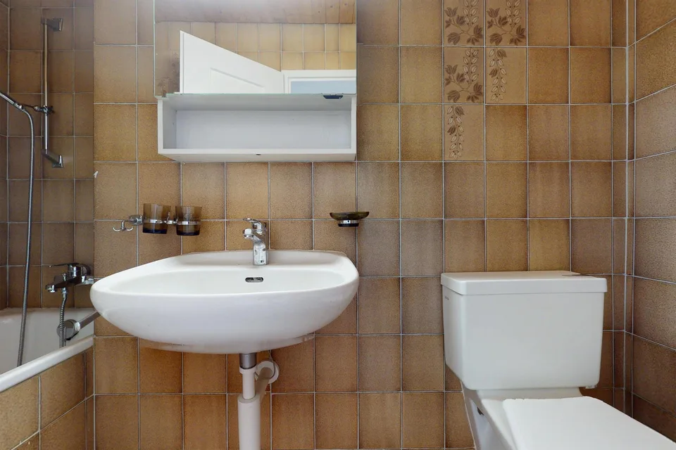 Beautiful 3-room apartment in the city-near Weissenbühl quarter!