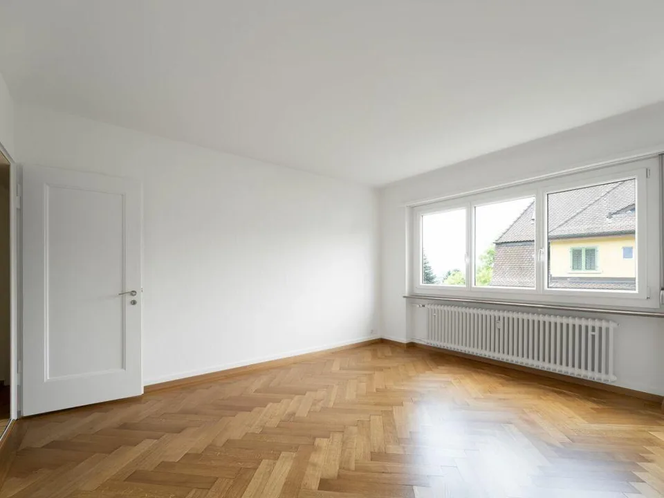 Frisch sanierte 4-Zimmer-Wohnung im Kreis 6