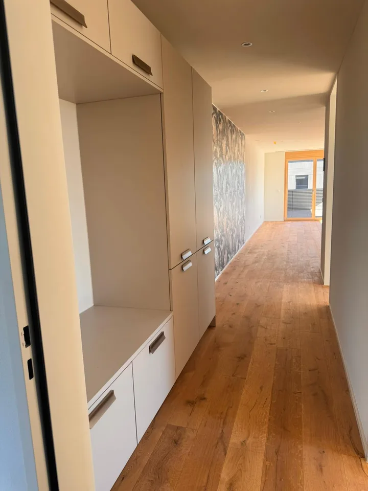 Grosszügige 4.5-Zimmer Attika Neubauwohnung an ruhiger Lage in Erlen