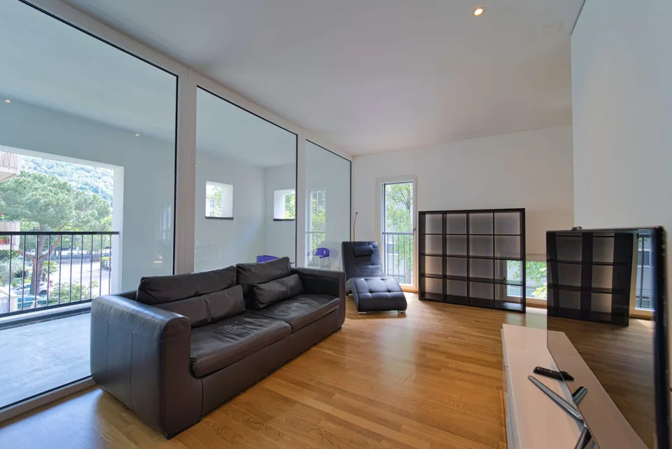 LOFT  CON TERRAZZA ARREDATO A LUGANO