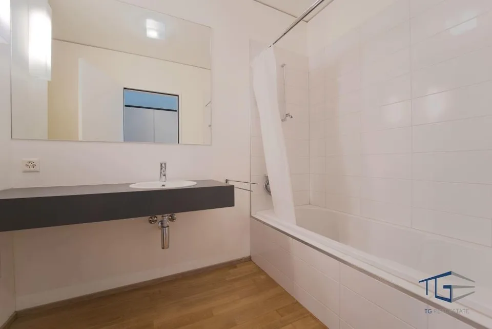 LOFT  CON TERRAZZA ARREDATO A LUGANO
