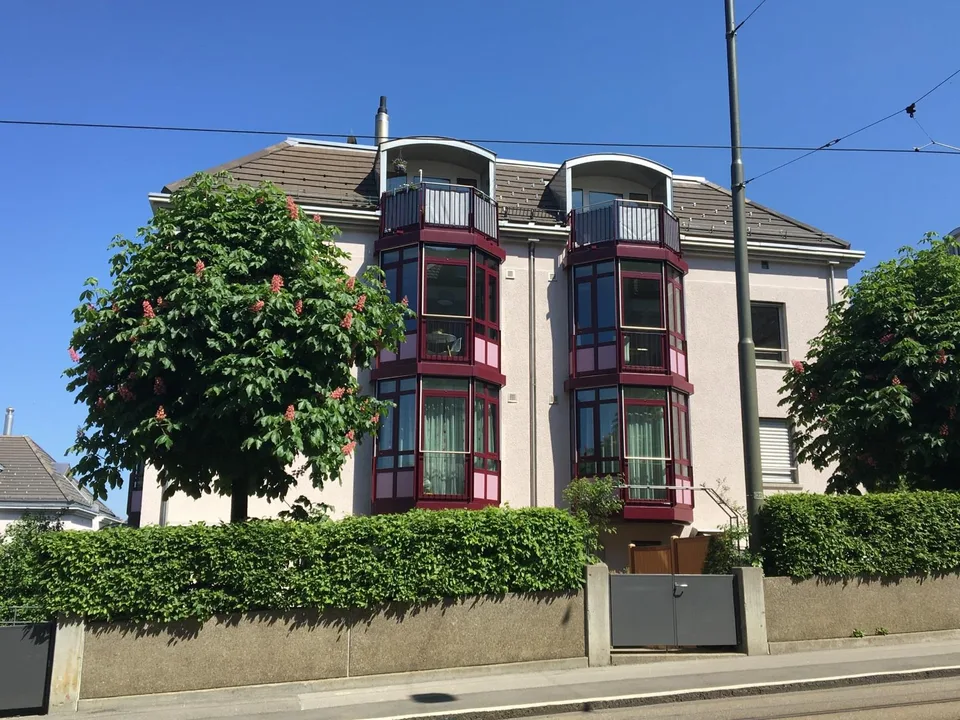 Gartensitzplatz lädt zum verweilen ein!