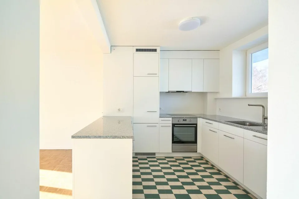 Helle 2.5 Zimmer-Wohnung an ruhiger Lage in Stadtnähe