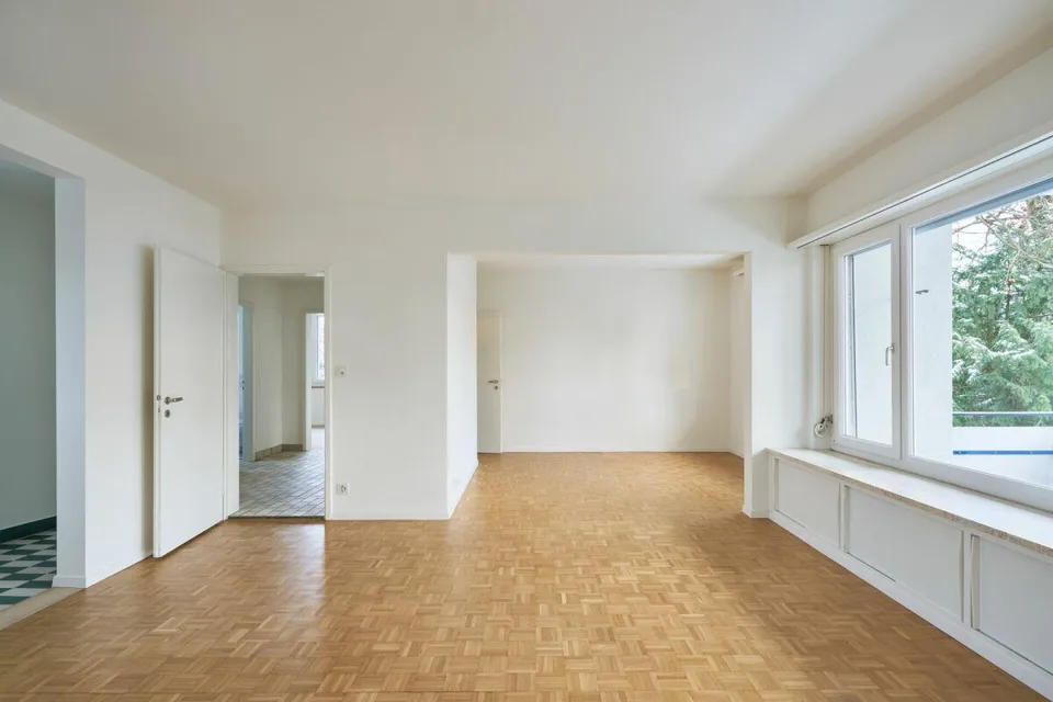 Helle 2.5 Zimmer-Wohnung an ruhiger Lage in Stadtnähe