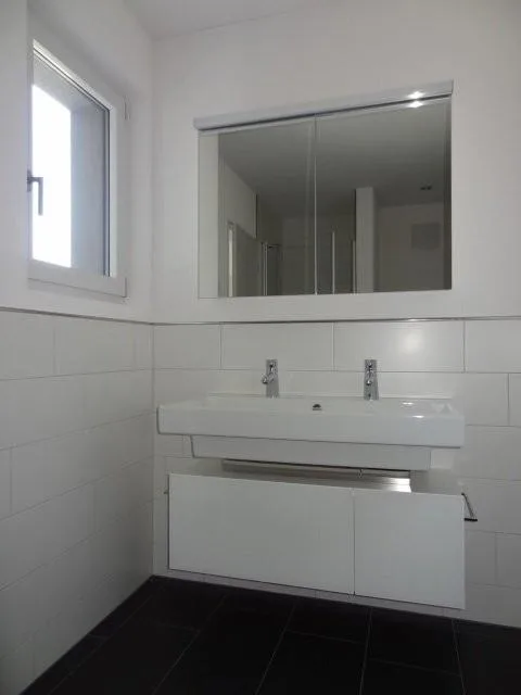 Modern 4.5-room attic apartment in Münsingen