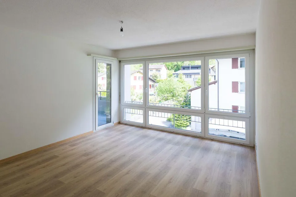 Nachmieter für sonnige 3,5-Zimmerwohnung in Erstfeld gesucht
