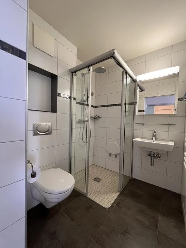 grosse 4.5-Zimmer Wohnung an zentraler Lage