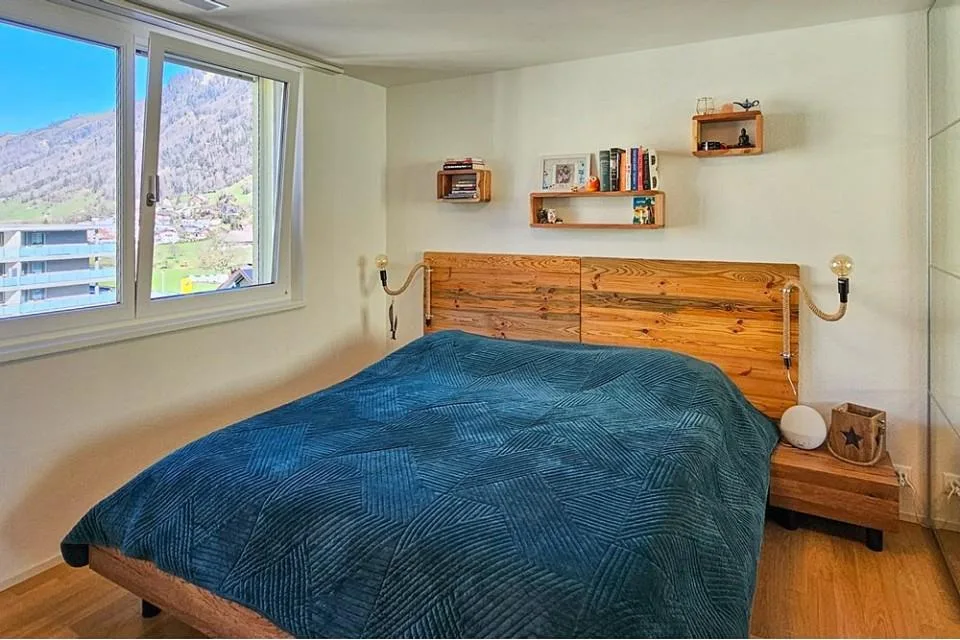 Grosszügige 5.5-Zimmer-Wohnung mit traumhafter Aussicht in Goldau
