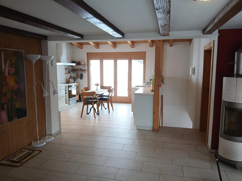 Scharmantes Freistehendes 4.5 Zimmer Haus
