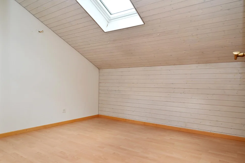 Einmalige 4,5 Zimmer-Dachwohnung mit Dachterrasse