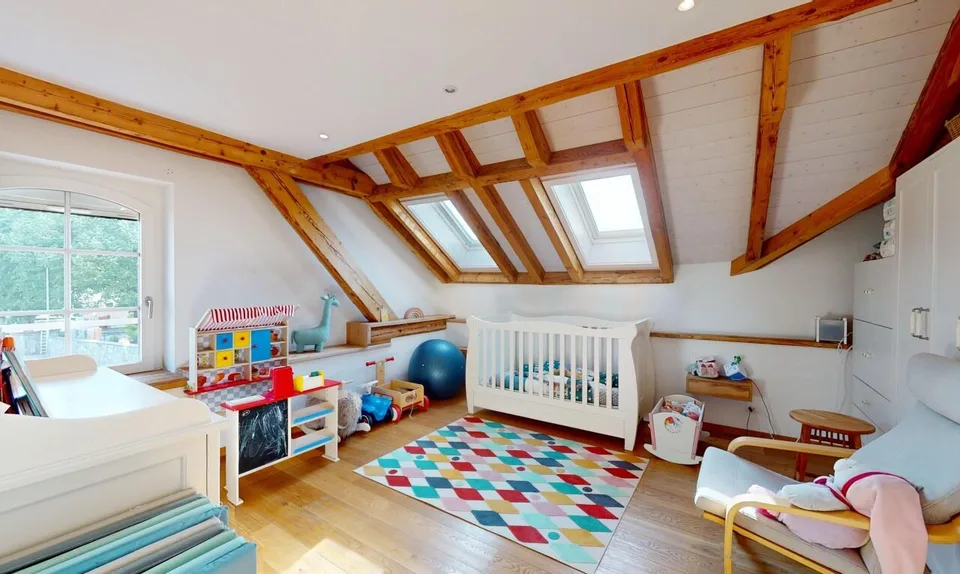 Magnifique Duplex sous les toits : l'espace et l'esprit d'une maison – photo 8 sur 26