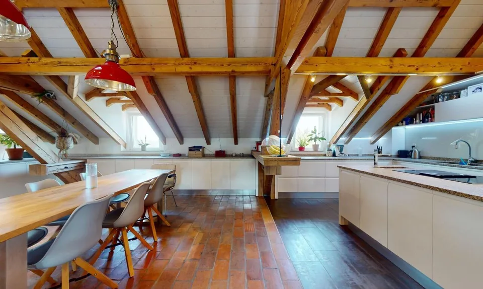 Magnifique Duplex sous les toits : l'espace et l'esprit d'une maison – photo 4 sur 26