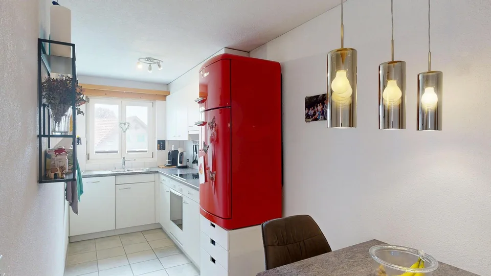 Grosszügiges Einfamilienhaus mit Einliegerwohnung und Büroräumlichk...