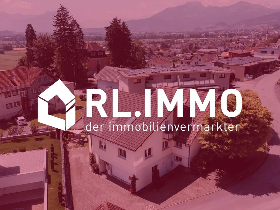 Grosszügiges Einfamilienhaus mit Einliegerwohnung und Büroräumlichk...